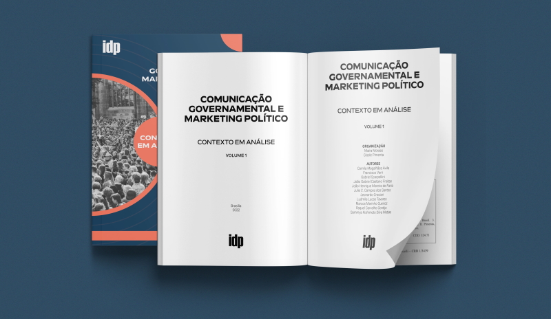 Imagem mostra o primeiro volume do livro Comunicação Governamental e Marketing Político.